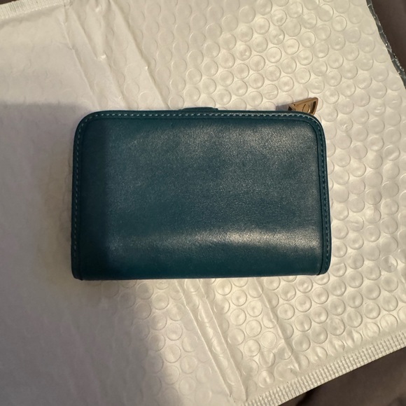 Coach woman's wallet - Picture 2 of 8